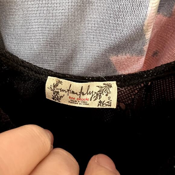 NWT Free People Rose Bodysuit - Picture 7 of 8